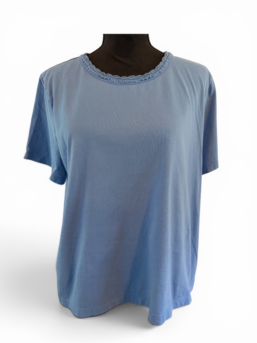Lilly Pulitzer Light Blue Short Sleeve Tee with Ruffle Neck Preppy Vacation XL